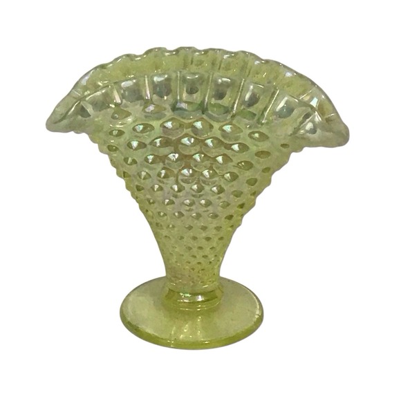 Vintage Fenton Yellow Topaz Opalescent Hobnail Mini Fan Vase Vaseline Uranium - Picture 4 of 9